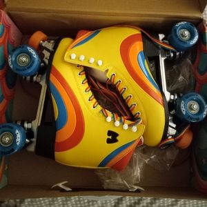 Moxi skates Rainbow rider sunshine yellow